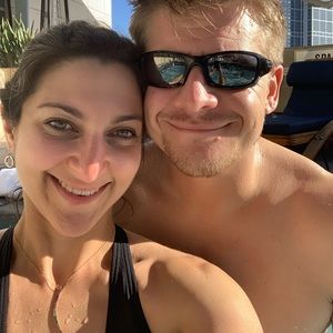 Meet your Posher, Narda